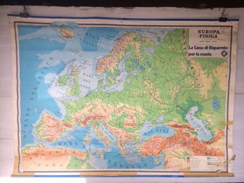 cartina geografica EUROPA FISICA 1980s